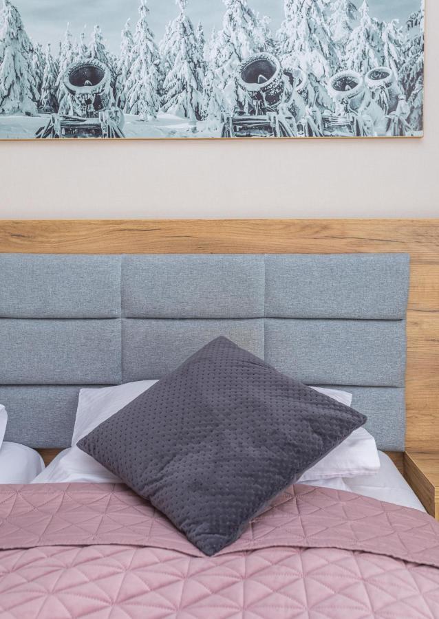 Aparthotel Apartamenty Czarna Gora 239 Сєнна Екстер'єр фото